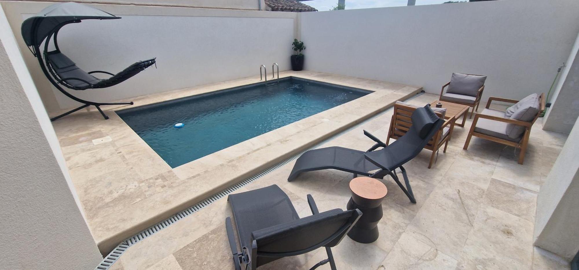 Quiet, Discreet Places Vernegues Bagian luar foto